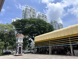 Ang Mo Kio Avenue 10 (D20), Retail #589662531